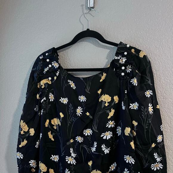 Mother of Pearl Savannah Silk Black and Gold Bishop Sleeve Cocktail Dress 4 - Picture 10 of 13